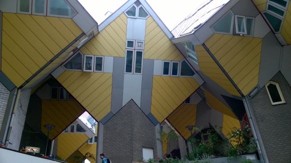 Kubuswonig (cubic houses), Rotterdam. By Piet Blom, 1984.